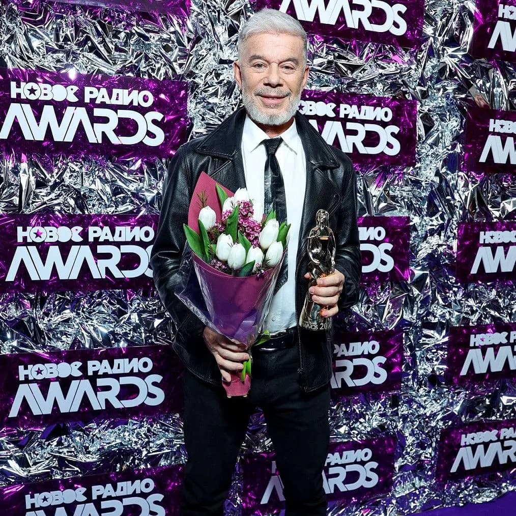 «Новое Радио AWARDS 2022»: Олег Газманов получил награду «За вклад в развитие музыки»