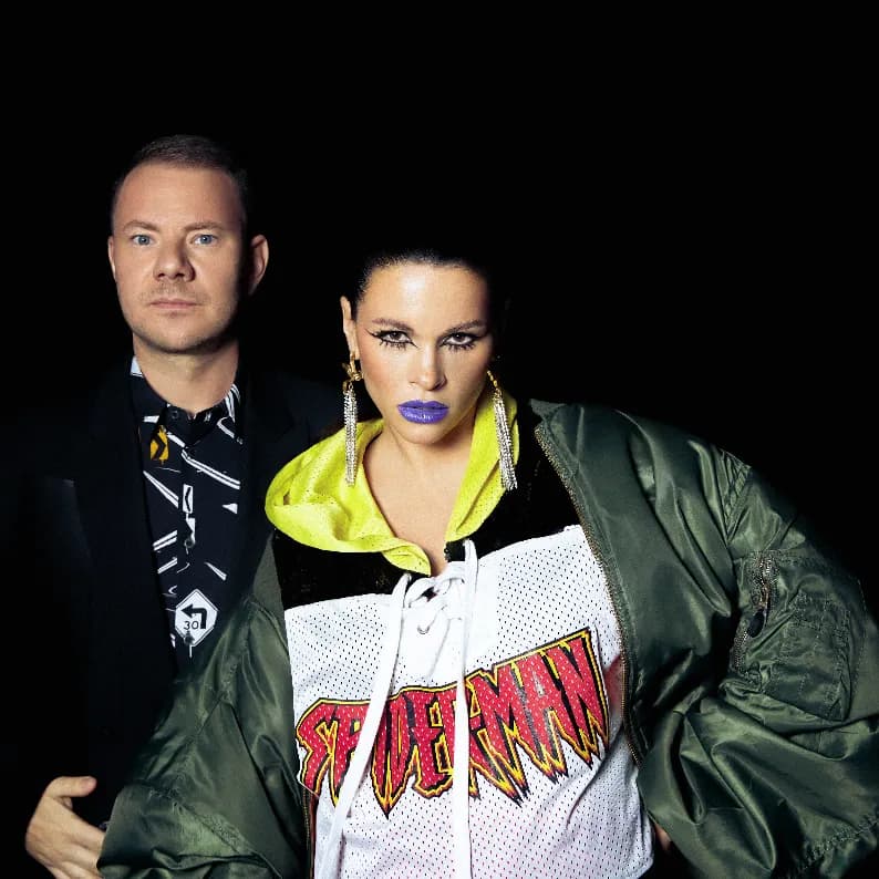 «Мы решим этот вопросик»: KAYA и DJ SMASH представили новый трек и клип на него
