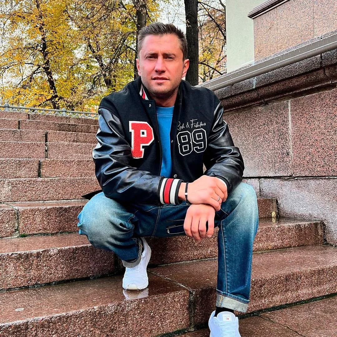 Павел Прилучный не хочет работать с бывшими?