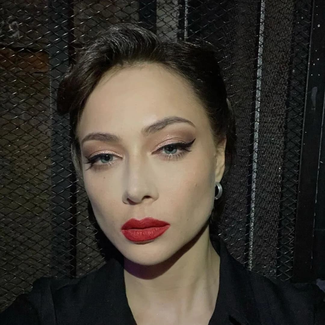 Настасья Самбурская рассказала об ужасах первого брака