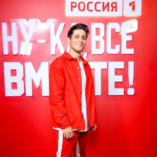 «Нужно спеть так, чтобы стена задрожала!»: Хабиб о шоу «Ну-ка, все вместе!»