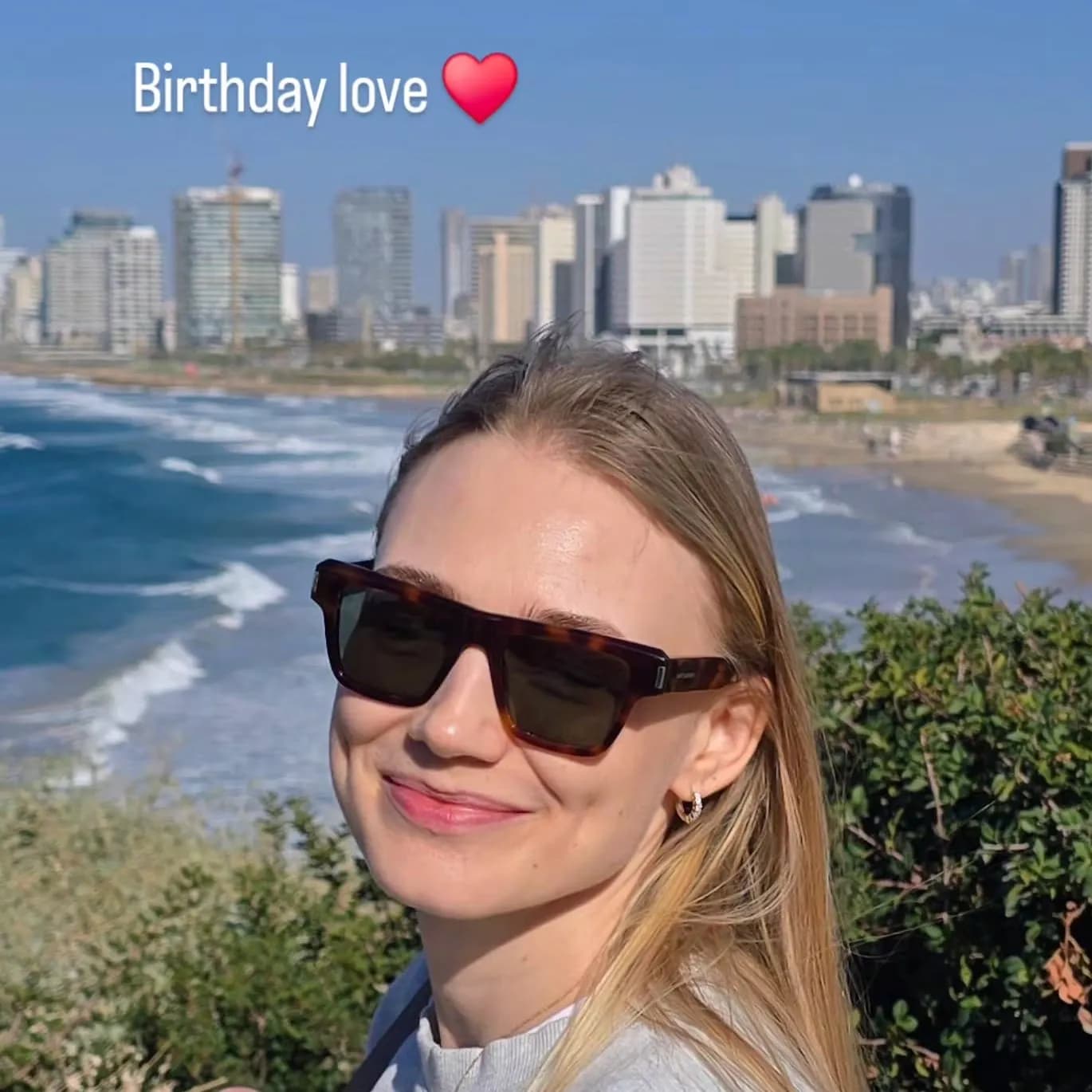 «Birthday love»: Данила Козловский нежно поздравил Оксану Акиньшину