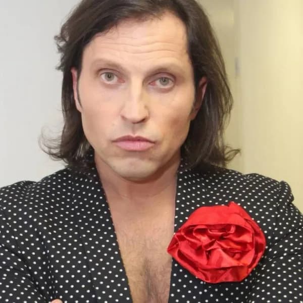 Артур Пирожков