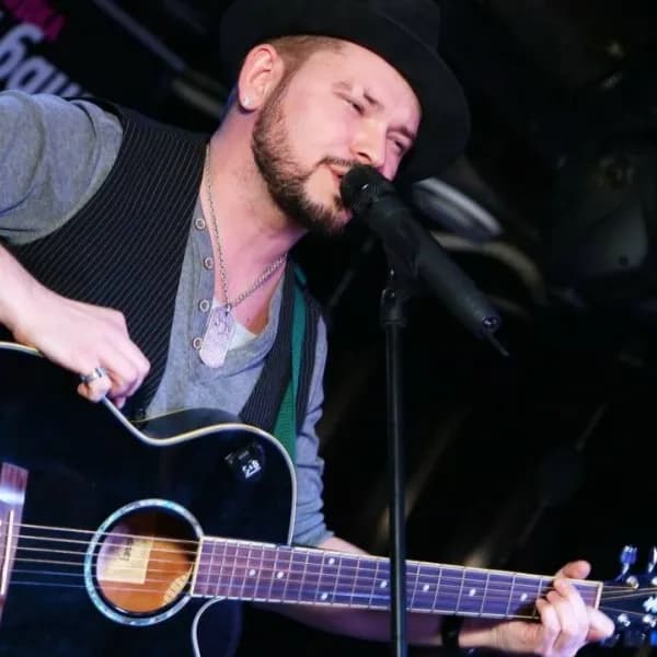 Макс Лоренс